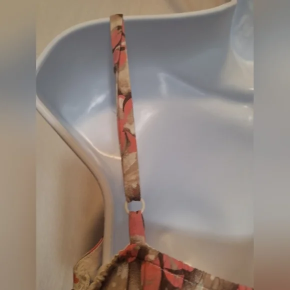 ROMY thin strap floral camisole tank top. Size L. Pink and white - Picture 10 of 12